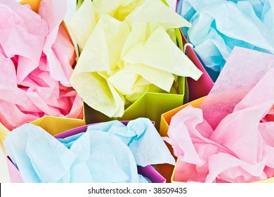 Gift Bags With Tissue Paper