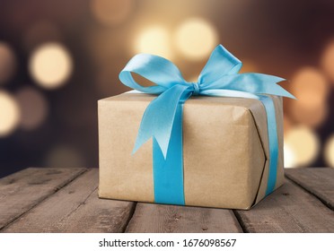 236,456 Wrapped present Images, Stock Photos & Vectors | Shutterstock