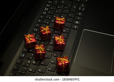 Gift boxes for a computer