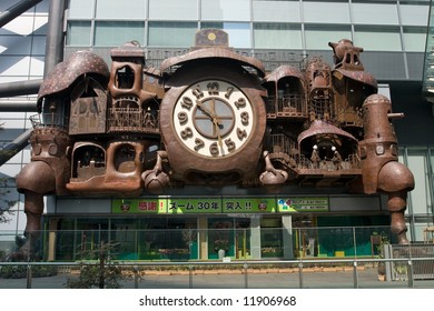 Gigant Clock At Ginza - Tokyo