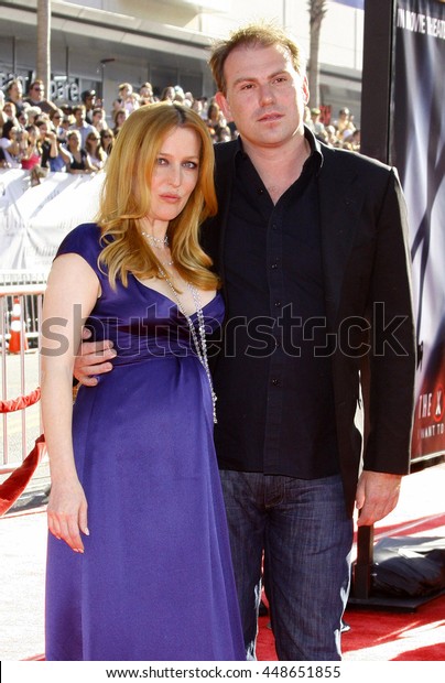 Gillian Anderson Julian Ozanne Los Angeles Stock Photo (Edit Now) 448651855