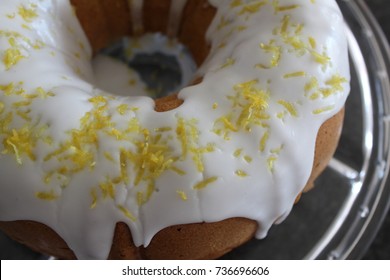 Gin And Tonic Summer Bundt Cake