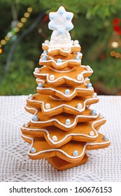 Gingerbread Christmas Tree On White Tablecloth 