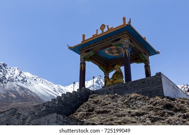 Gioant Buddha, Muktinath, Nepal.