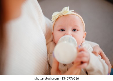 Bebe De 5 Meses High Res Stock Images Shutterstock