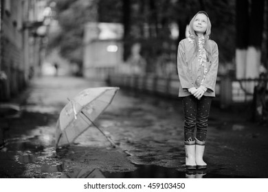 Girl 6 Years Old Spring Rain