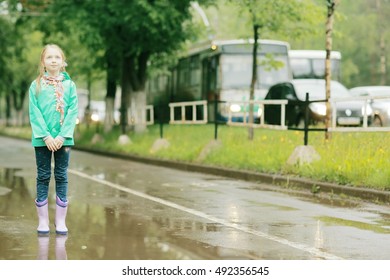 Girl 6 Years Old Spring Rain