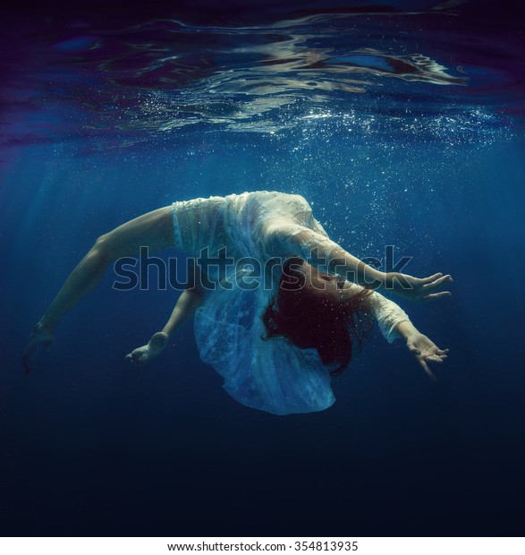 Girl Beautiful Dress Under Water Stock Photo 354813935 | Shutterstock