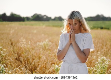 祈り の画像 写真素材 ベクター画像 Shutterstock