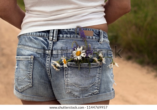 country road denim shorts