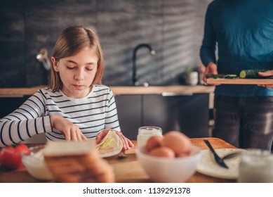 Man Bring Breakfast 图片、库存照片和矢量图 Shutterstock