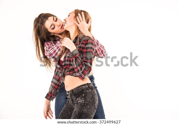 Of girl girl kiss Girls Kissing