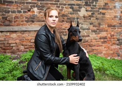 292 Sexy girl doberman Images, Stock Photos & Vectors | Shutterstock