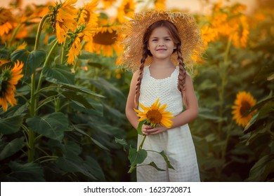 20,559 Holding sunflowers Images, Stock Photos & Vectors | Shutterstock