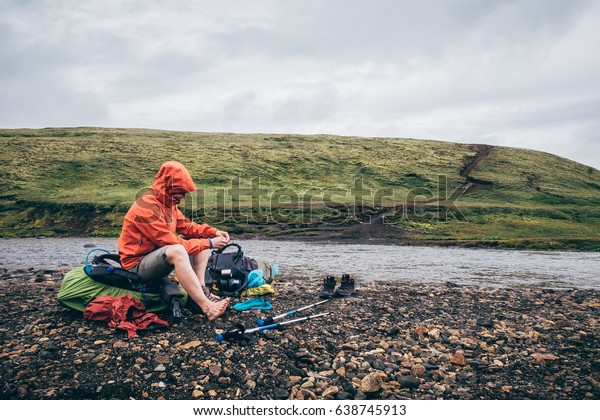 cold river boots