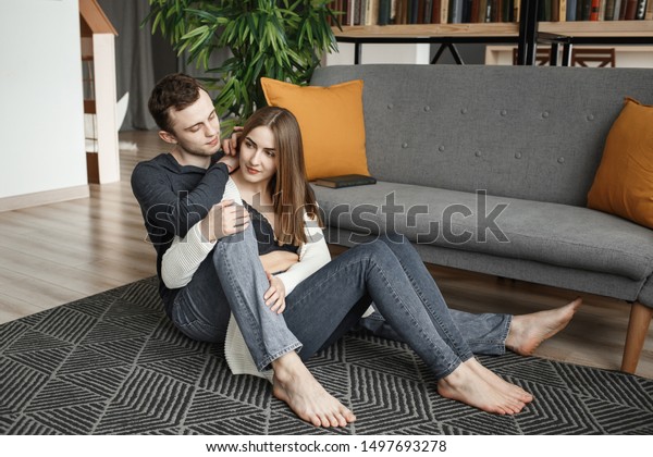 Her rest was interrupted by his boyfriend on cam