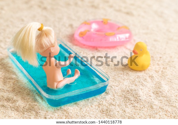 small inflatable pool toys