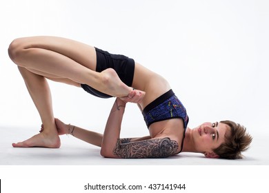 girl studio yoga