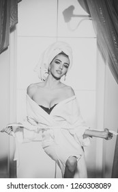 sexy couples toweling other off pics Sexy couples toweling other off pics