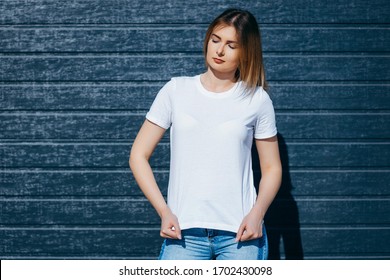 369,947 Woman White T Shirt Images, Stock Photos & Vectors | Shutterstock