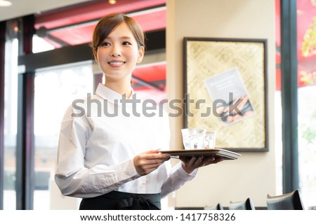 Girl to work part-time in a cafe