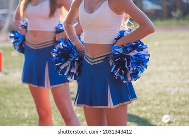 Hot Cheerleader Teens