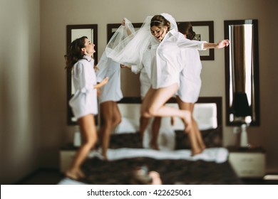 Girls Are Going Crazy Before Wedding