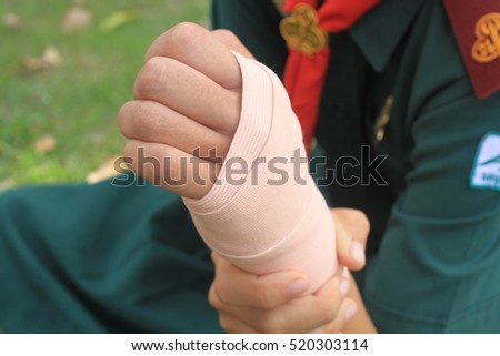 girls in pain thumbs Girls in pain thumbs