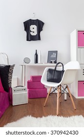 Girly Room With Desk,chair And Flooring, With Stylish Decorations