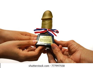 Give Award Gold Dick 