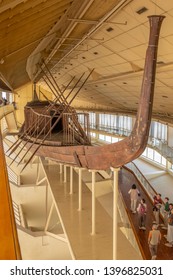 Giza, Egypt, 03/11/2019. This Original, Intact, Full-sized Boat Was Almost Certainly Built For The Ancient Egyptian Pharaoh Khufu More Than 4,000 Years Ago.