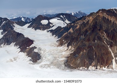 Glacial Flows At Pinnacle Peak In Kluane National Park, Yukon, Canada