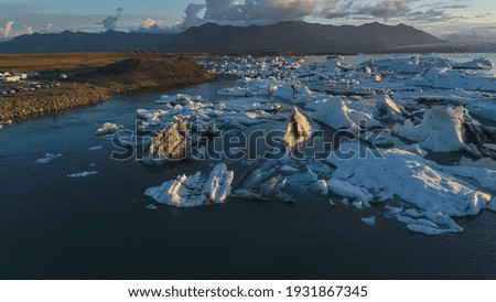 Similar – Foto Bild Eisberge bei Sonnenuntergang