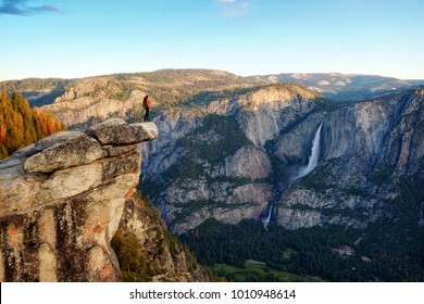 Glacier Point, Yosemite NP, USA - Powered by Shutterstock