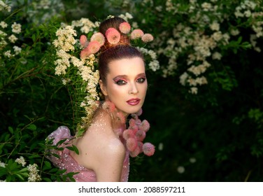 Glamorous Photo Session With Dandelions. Beautiful Girl And Dandelions. Summer Beauty. Tender Girl In The Garden Of Eden. Bird Of Paradise.