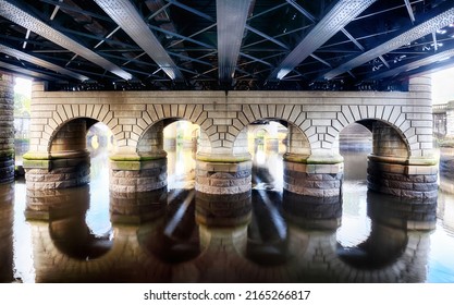 Glasgow - Caledonian Railway Bridge, Scotland