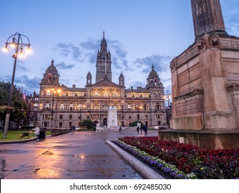 Glasgow City Chambers In George Square, Glasgow Scotland At Night.