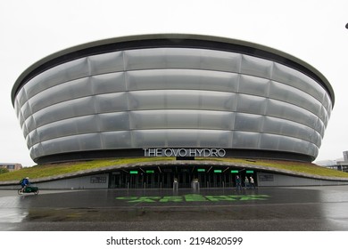 Glasgow, England - August 27 2022: City Centre Of Glasgow With The Most Impressive Building.