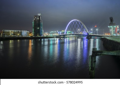 Glasgow At Night