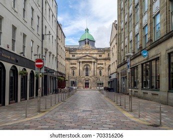 GLASGOW, SCOTLAND - JULY 20: Looking Down Garth Street To The Trades Hall Of Glasgow On July 20, 2017 In Glasgow, Scotland. The Trades Hall Is Architectural Gem And A Popular Venue For Hire.