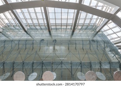 glass ceiling with many frames in a modern building
