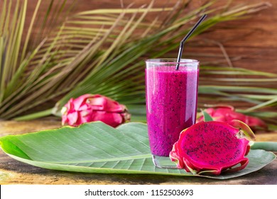 Glass Of Dragon Fruit Smoothie