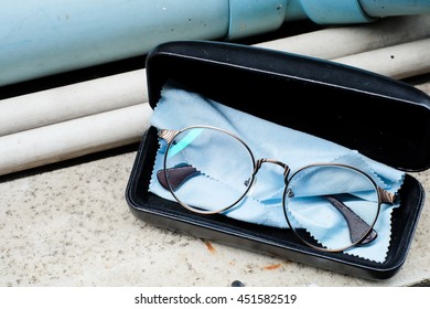 Glasses in a box 