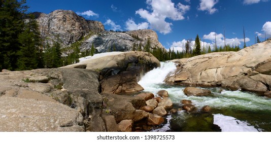 Glen Aulin Hike In The High Country In Yosemite National Park In California 