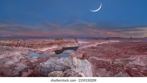 Glen Canyon National Recreation Area, Alstrom Point At Sunset