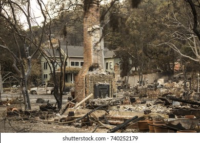 GLEN ELLEN, CALIFORNIA/ USA - OCT 16, 2017: The Remains Of A Home In A Sonoma County Neighborhood. Fires In California Have Burned Over 220,000 Acres And Destroyed 5700 Structures.