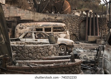 GLEN ELLEN, CALIFORNIA/ USA - OCT 16, 2017: Burned Cars By The Remains Of A Home In A Sonoma County Neighborhood. Fires In California Have Burned Over 220,000 Acres And Destroyed 5700 Structures.