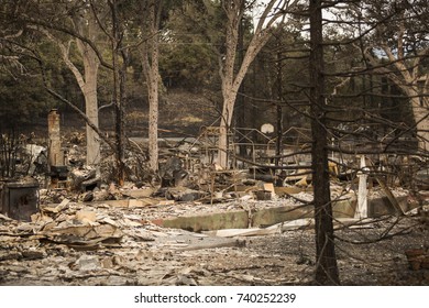 GLEN ELLEN, CALIFORNIA/ USA - OCT 16, 2017: The Remains Of A Home In A Sonoma County Neighborhood. Fires In California Have Burned Over 220,000 Acres And Destroyed 5700 Structures.