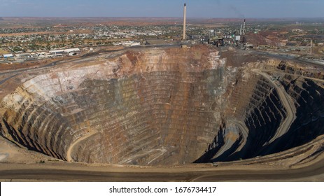 Glencores Mount Isa Mine Queensland Stock Photo 1676734417 | Shutterstock