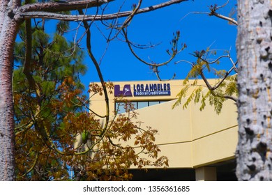 Glendale, California, United States – April 1, 2019: Los Angeles Federal Credit Union In Glendale. The Credit Union Building At The Day Time With Trees. Colorful Morning And A Government Building